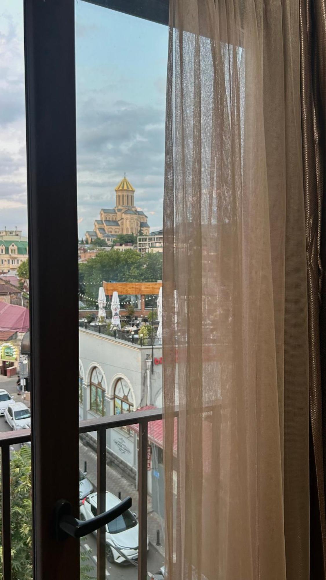 Hotel Tourist Tbiliszi Kültér fotó