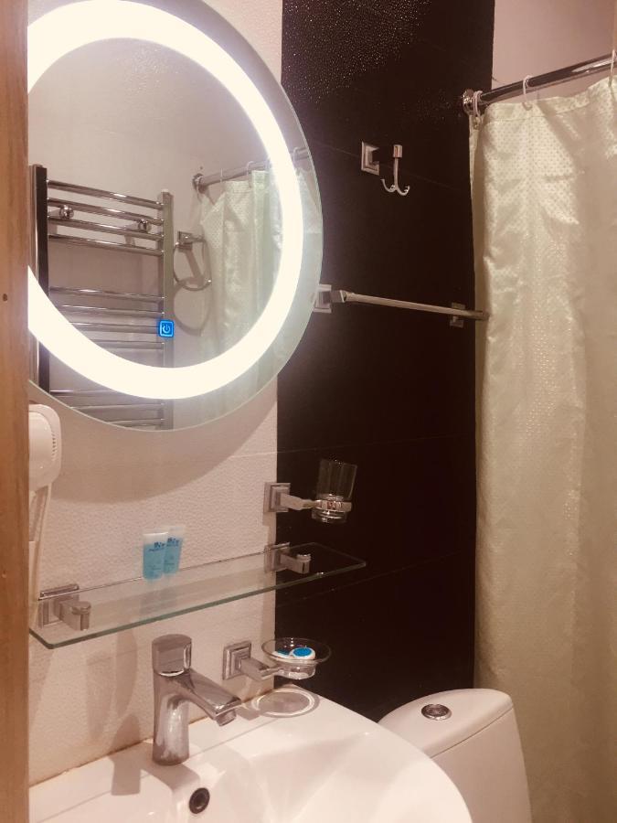 Hotel Tourist Tbiliszi Kültér fotó
